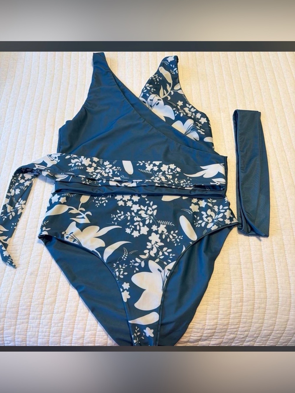 BAIIA Reversible Wrap One Piece Swimsuit Size US 16 Teal Floral Belted